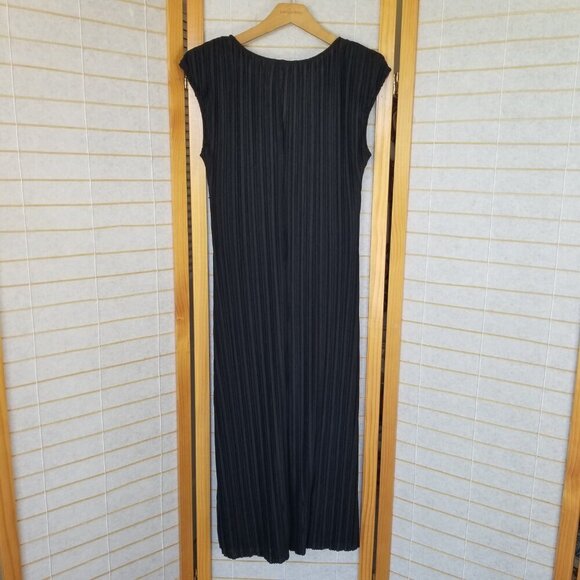 New Black Formal Dress Column Size Medium ASTR the Label Silky Pleated NWT - Picture 9 of 13
